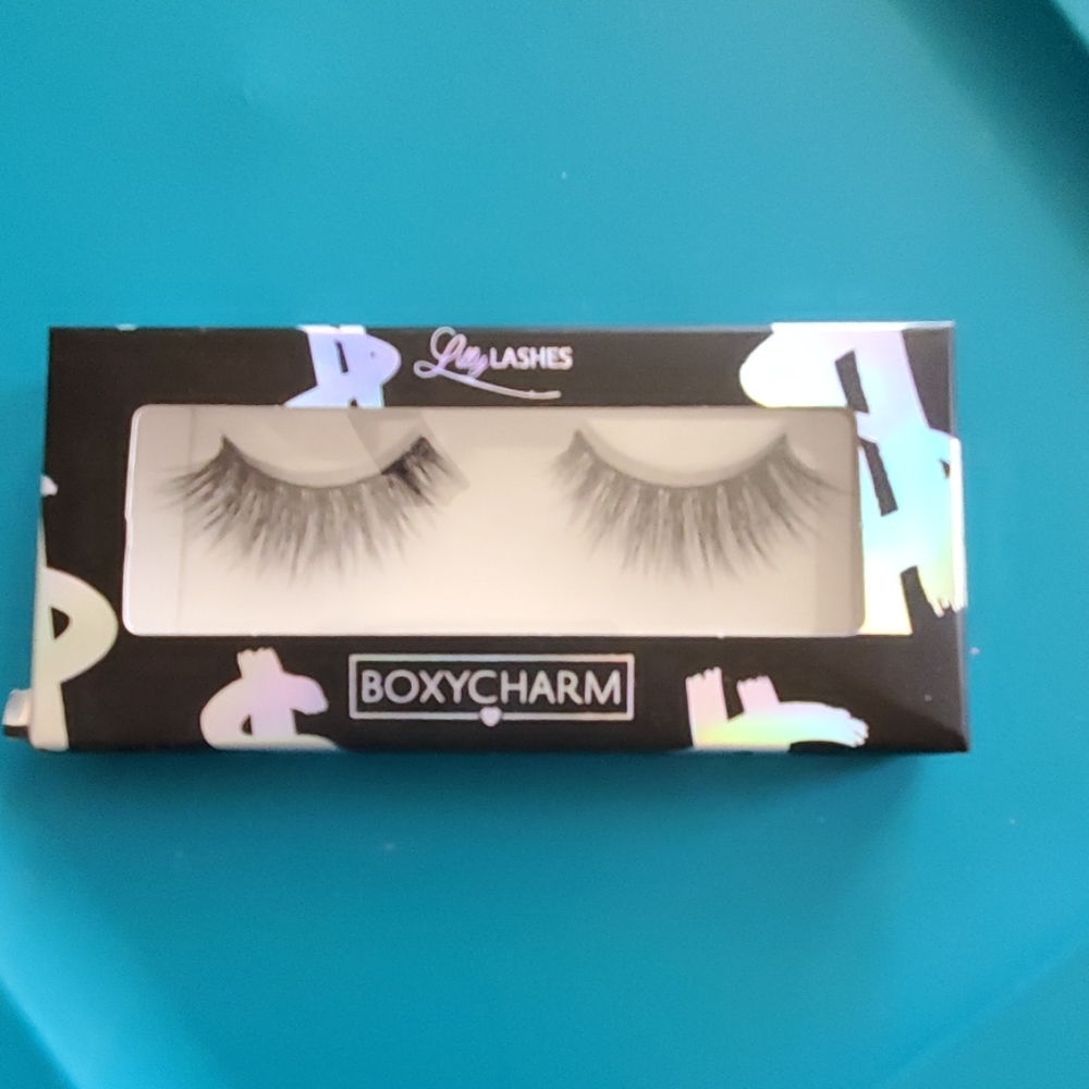 Lily lashes!!!